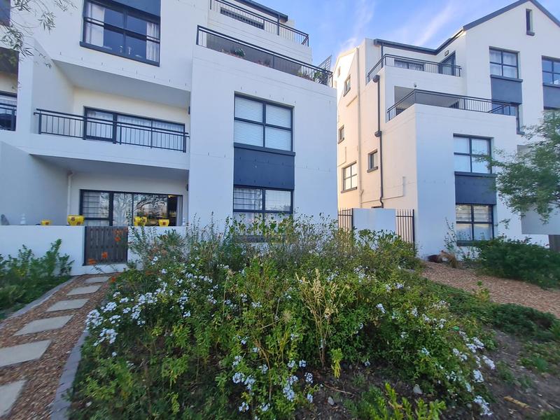 To Let 3 Bedroom Property for Rent in De Velde Western Cape